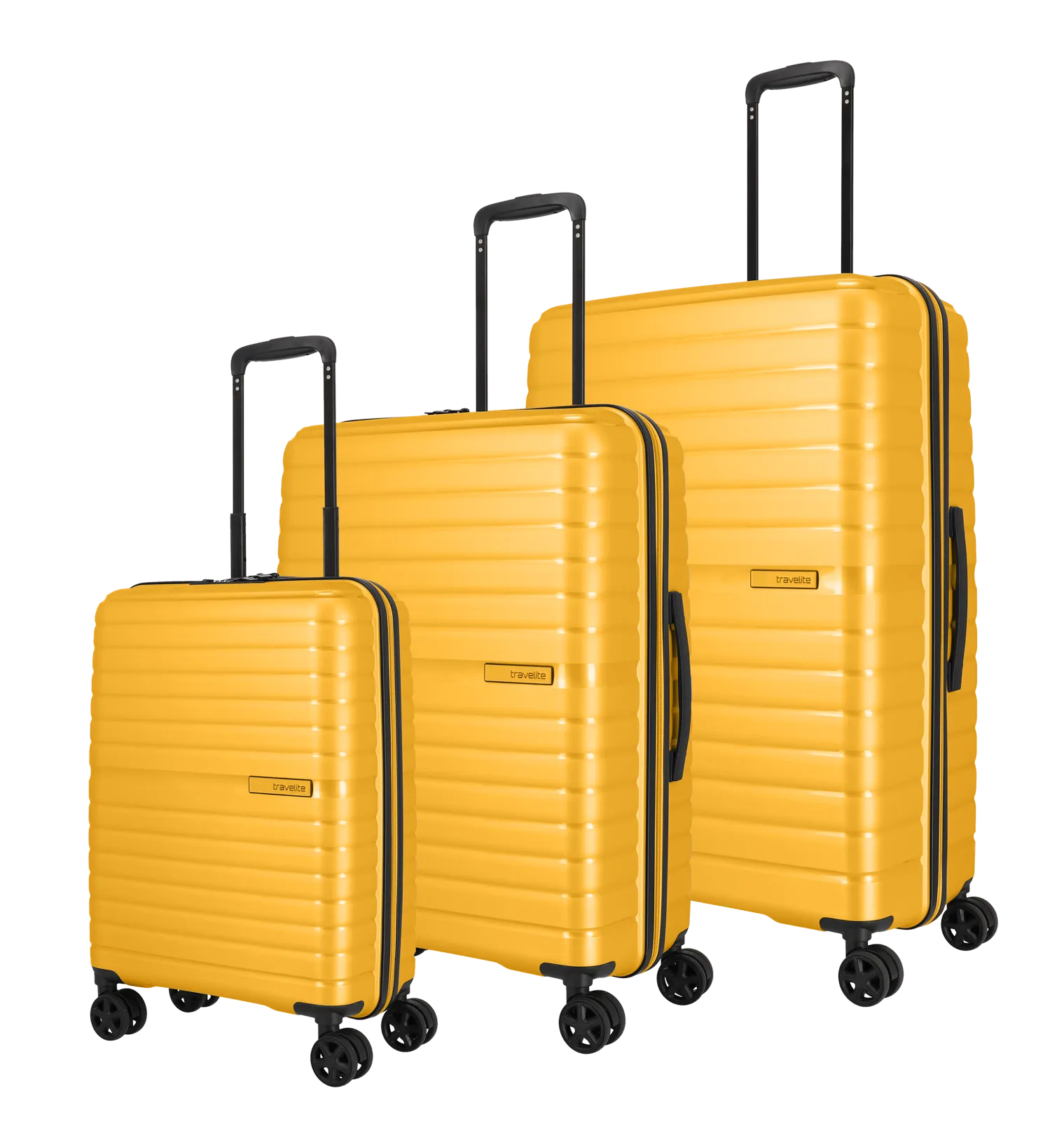 Ein travelite Koffer Set der Serie Trient Schrägansicht in gelb