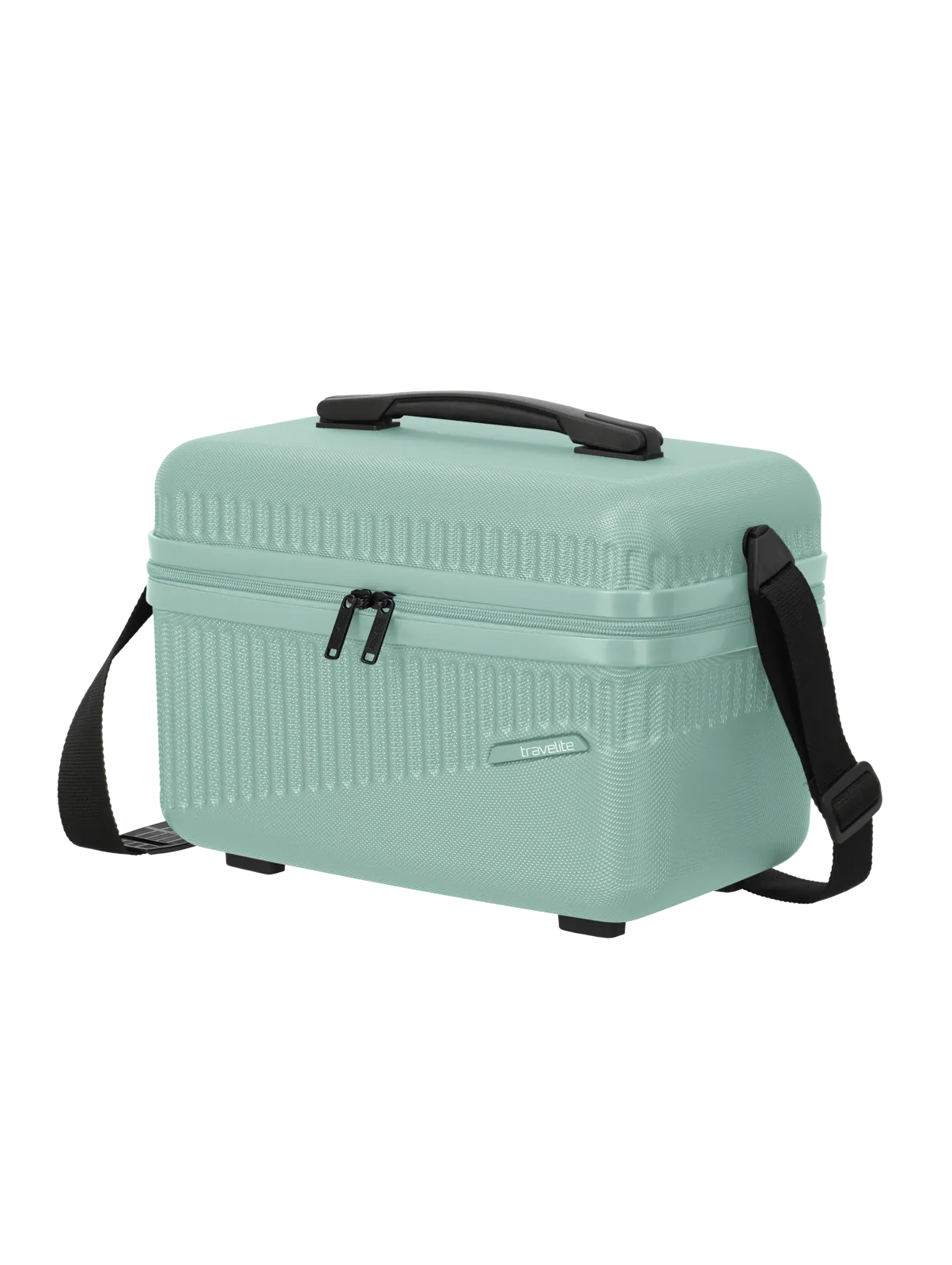 Ein travelite Beautycase der Serie Bali Schrägansicht in mint